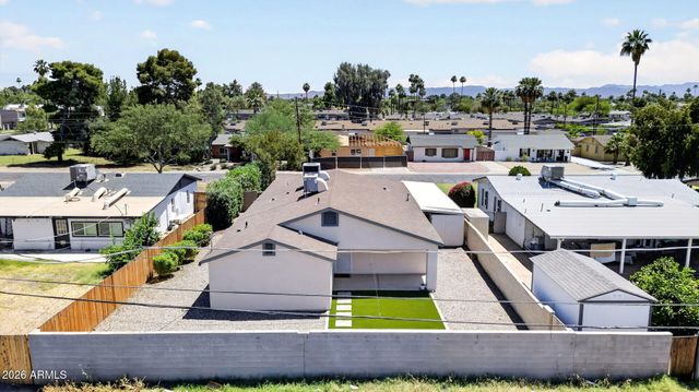 2726 E FAIRMOUNT Avenue, Phoenix, AZ 85016