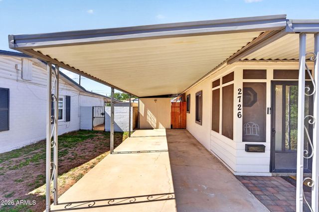 2726 E FAIRMOUNT Avenue, Phoenix, AZ 85016