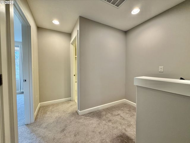 16524 Se 40TH Cir, Vancouver, WA 98683