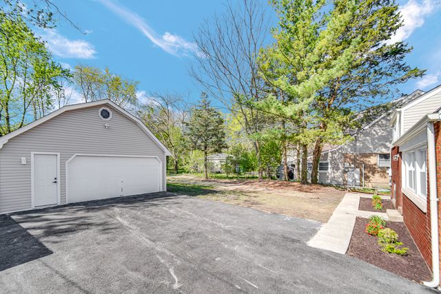 2127 Downey Road, Homewood, IL 60430