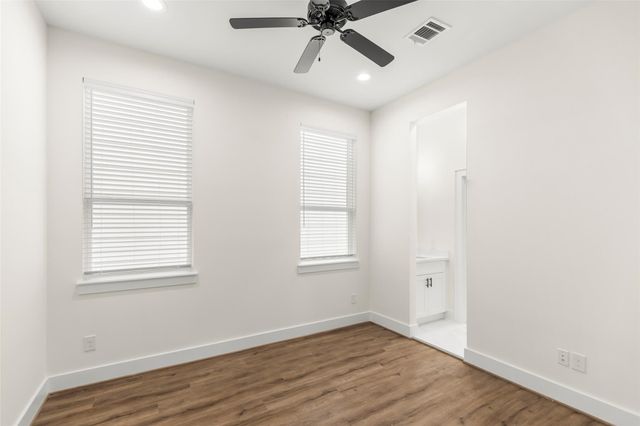 1810 Palmetto Landing Court, Houston, TX 77009