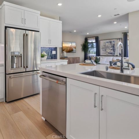 645 Guy Turner Drive, Camarillo, CA 93010