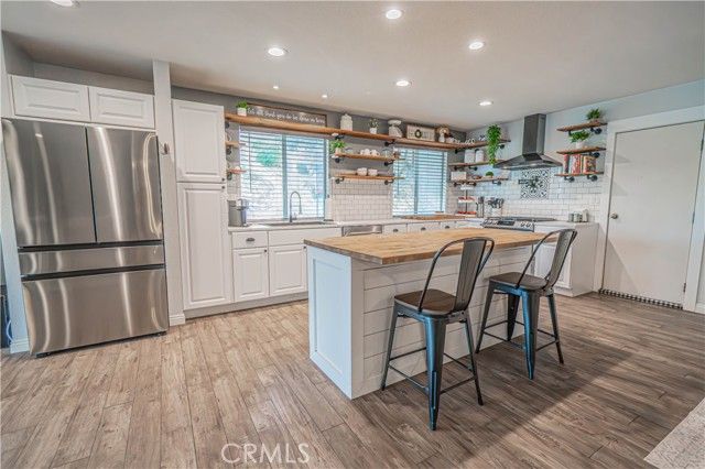 604 Hudspeth, Simi Valley, CA 93065