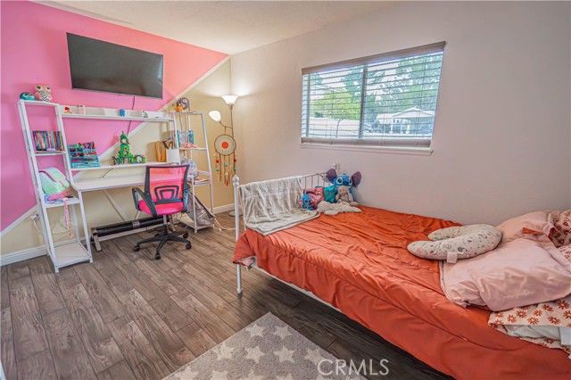 604 Hudspeth, Simi Valley, CA 93065