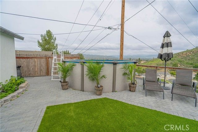 604 Hudspeth, Simi Valley, CA 93065