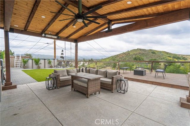 604 Hudspeth, Simi Valley, CA 93065