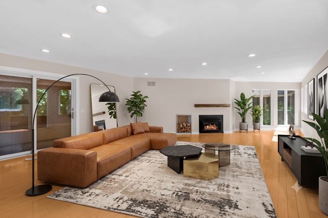 14717 Minnehaha Place, Minnetonka, MN 55391
