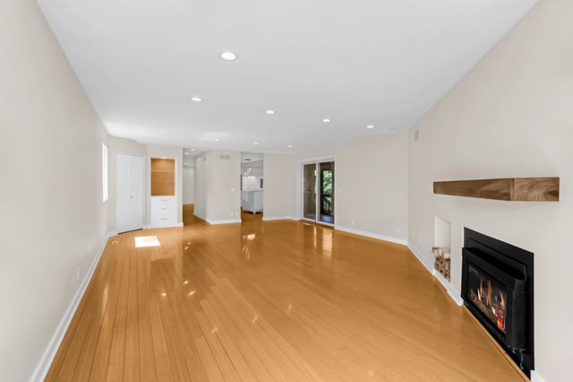 14717 Minnehaha Place, Minnetonka, MN 55391
