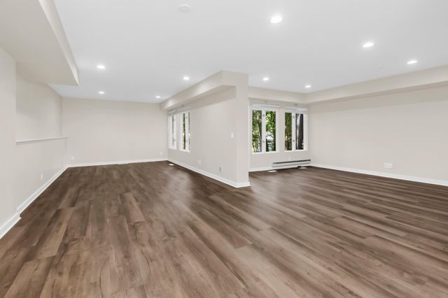 14717 Minnehaha Place, Minnetonka, MN 55391