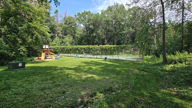 14717 Minnehaha Place, Minnetonka, MN 55391