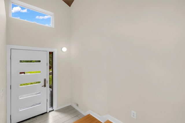 14717 Minnehaha Place, Minnetonka, MN 55391