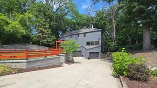 14717 Minnehaha Place, Minnetonka, MN 55391