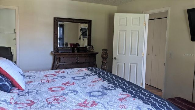 820 COCONUT ROAD, Venice, FL 34293