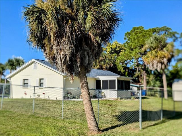 820 COCONUT ROAD, Venice, FL 34293