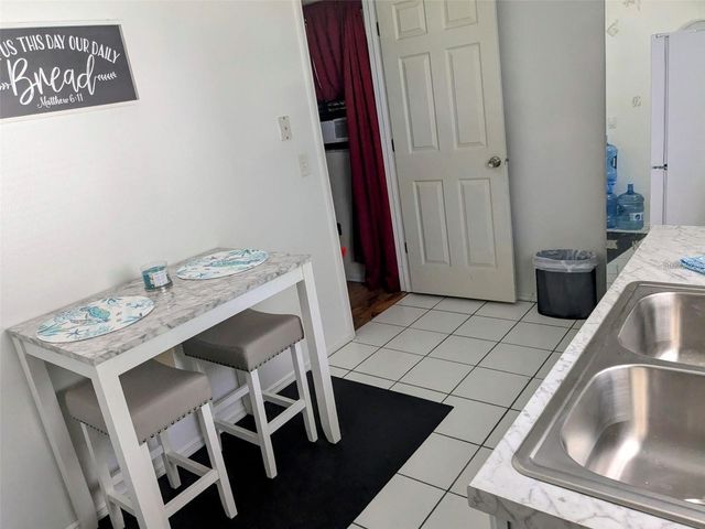 820 COCONUT ROAD, Venice, FL 34293