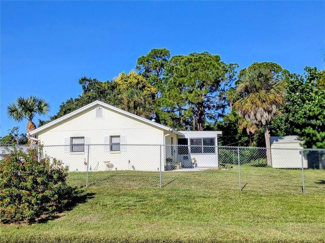 820 COCONUT ROAD, Venice, FL 34293