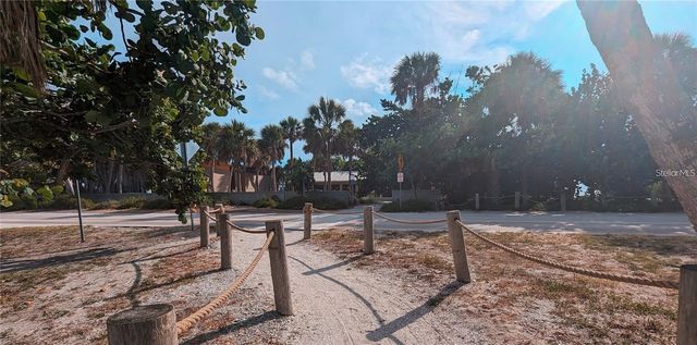 820 COCONUT ROAD, Venice, FL 34293