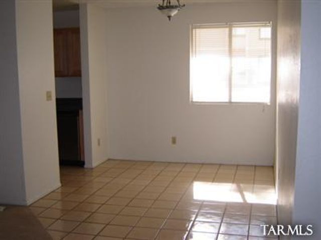 808 S Langley Ave Unit 106, Tucson, AZ 85710