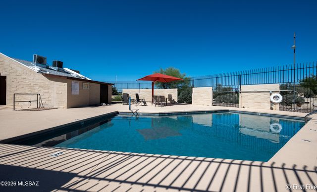 6970 E Abby Lane, Tucson, AZ 85715