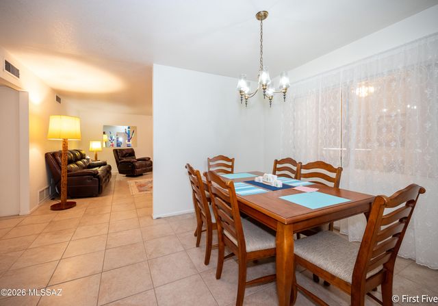 6970 E Abby Lane, Tucson, AZ 85715