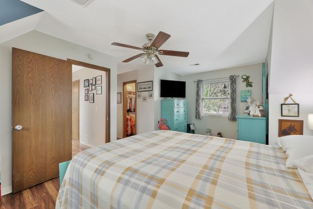 10825 W Lotus St, Wichita, KS 67209