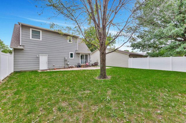 10825 W Lotus St, Wichita, KS 67209