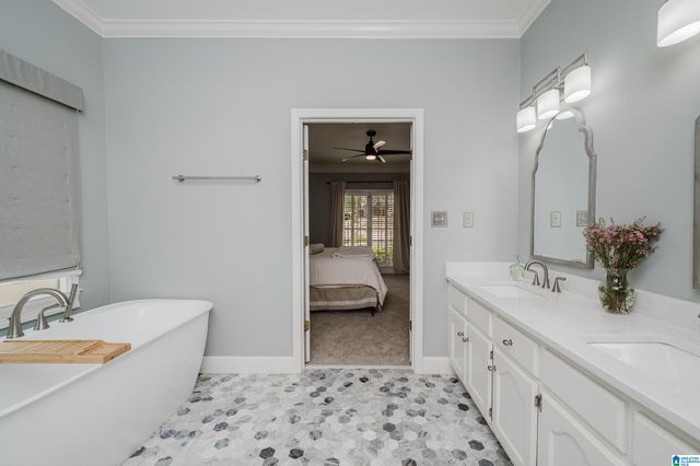 1589 SOUTHPOINTE DRIVE, Hoover, AL 35244