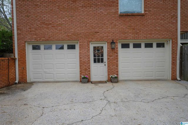 1589 SOUTHPOINTE DRIVE, Hoover, AL 35244