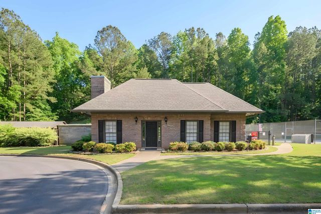 1589 SOUTHPOINTE DRIVE, Hoover, AL 35244