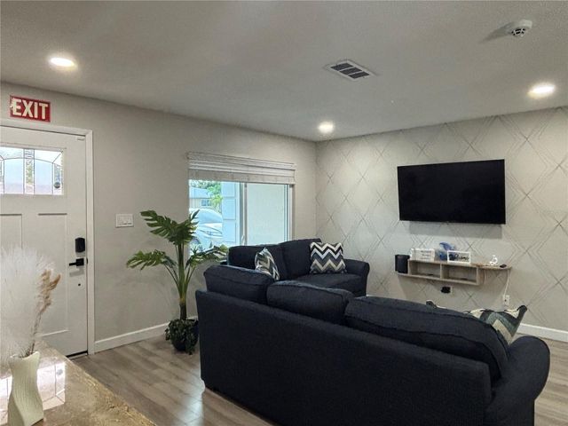 2802 22ND AVENUE W, Bradenton, FL 34205
