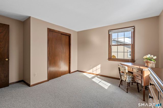 4066 Mountain Road, Suffield, CT 06093