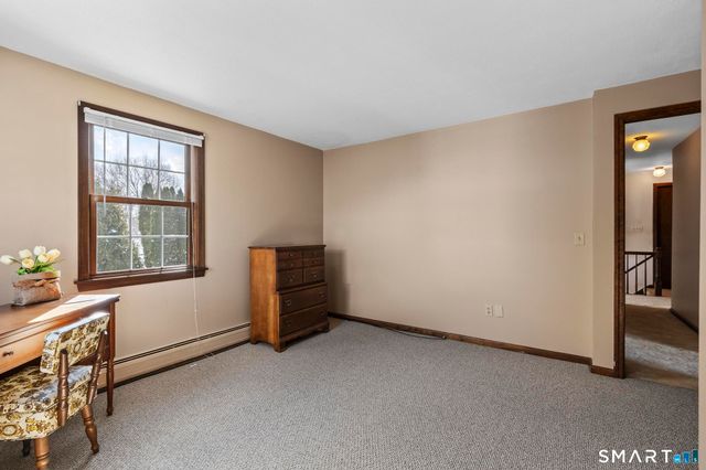 4066 Mountain Road, Suffield, CT 06093