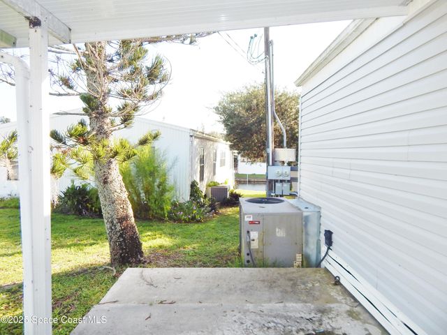 2972 Indian River Drive NE, Palm Bay, FL 32905