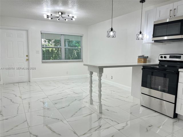 1106 NE 5th Avenue, Fort Lauderdale, FL 33304
