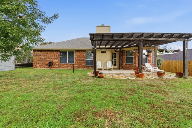 9321 Marie Court, White Settlement, TX 76108