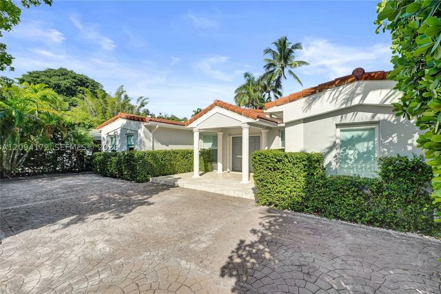 4726 Alton Rd, Miami Beach, FL 33140
