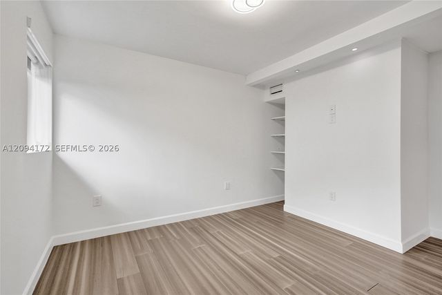 4726 Alton Rd, Miami Beach, FL 33140