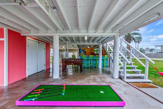 16535 Mansvelt Road, Jamaica Beach, TX 77554