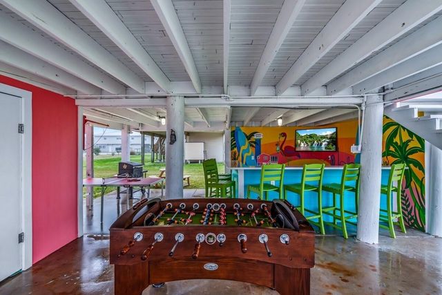 16535 Mansvelt Road, Jamaica Beach, TX 77554