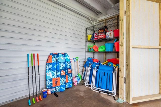 16535 Mansvelt Road, Jamaica Beach, TX 77554