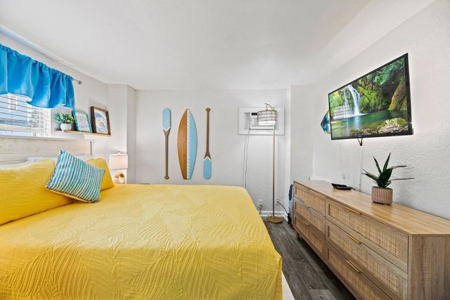 16535 Mansvelt Road, Jamaica Beach, TX 77554