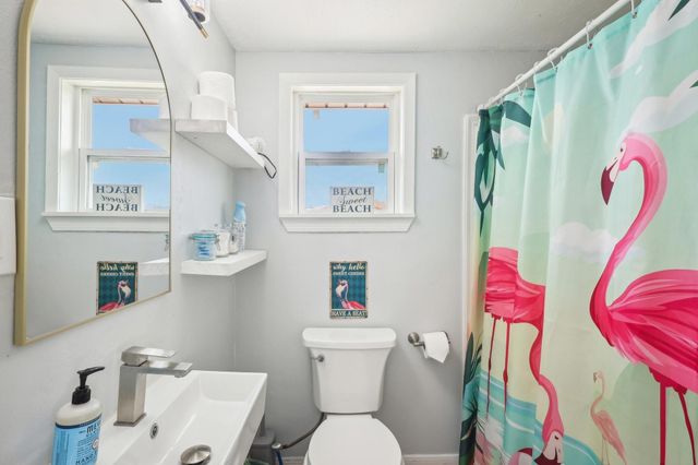 16535 Mansvelt Road, Jamaica Beach, TX 77554