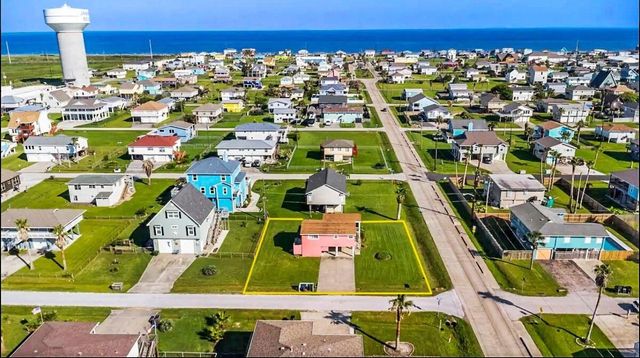 16535 Mansvelt Road, Jamaica Beach, TX 77554