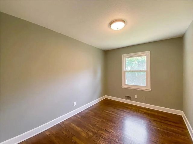 8307 Holmes Road, Kansas City, MO 64131