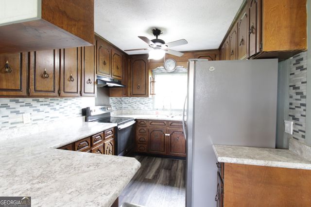 136 Morris Drive, Alma, GA 31510