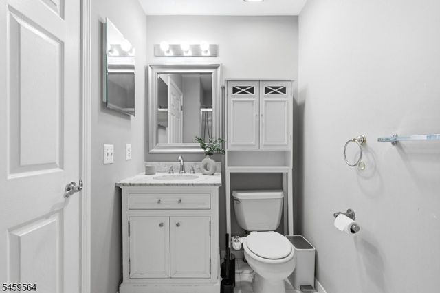 347 Winthrop Dr, Nutley Twp., NJ 07110