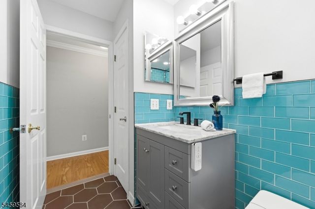 347 Winthrop Dr, Nutley Twp., NJ 07110