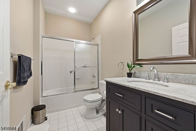 347 Winthrop Dr, Nutley Twp., NJ 07110