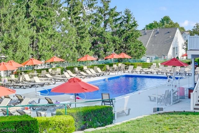 347 Winthrop Dr, Nutley Twp., NJ 07110
