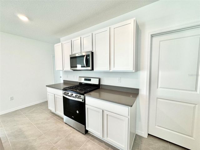 35629 KINSEY POINT, Zephyrhills, FL 33541